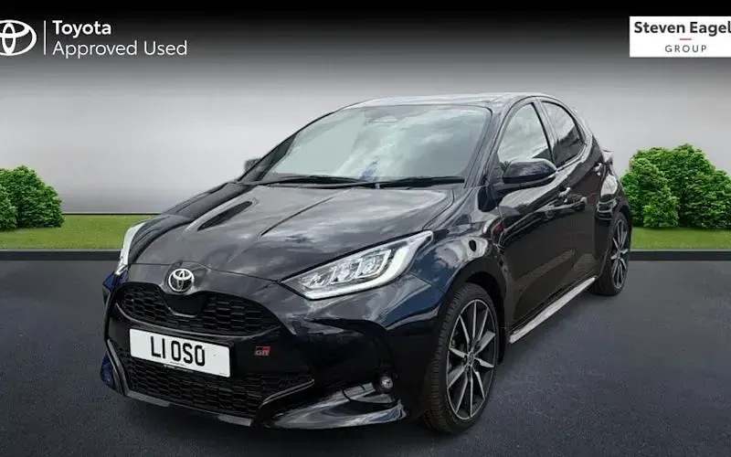 Used Toyota Yaris Sport 131 HP (96 kW) 2026 Black Hatchback