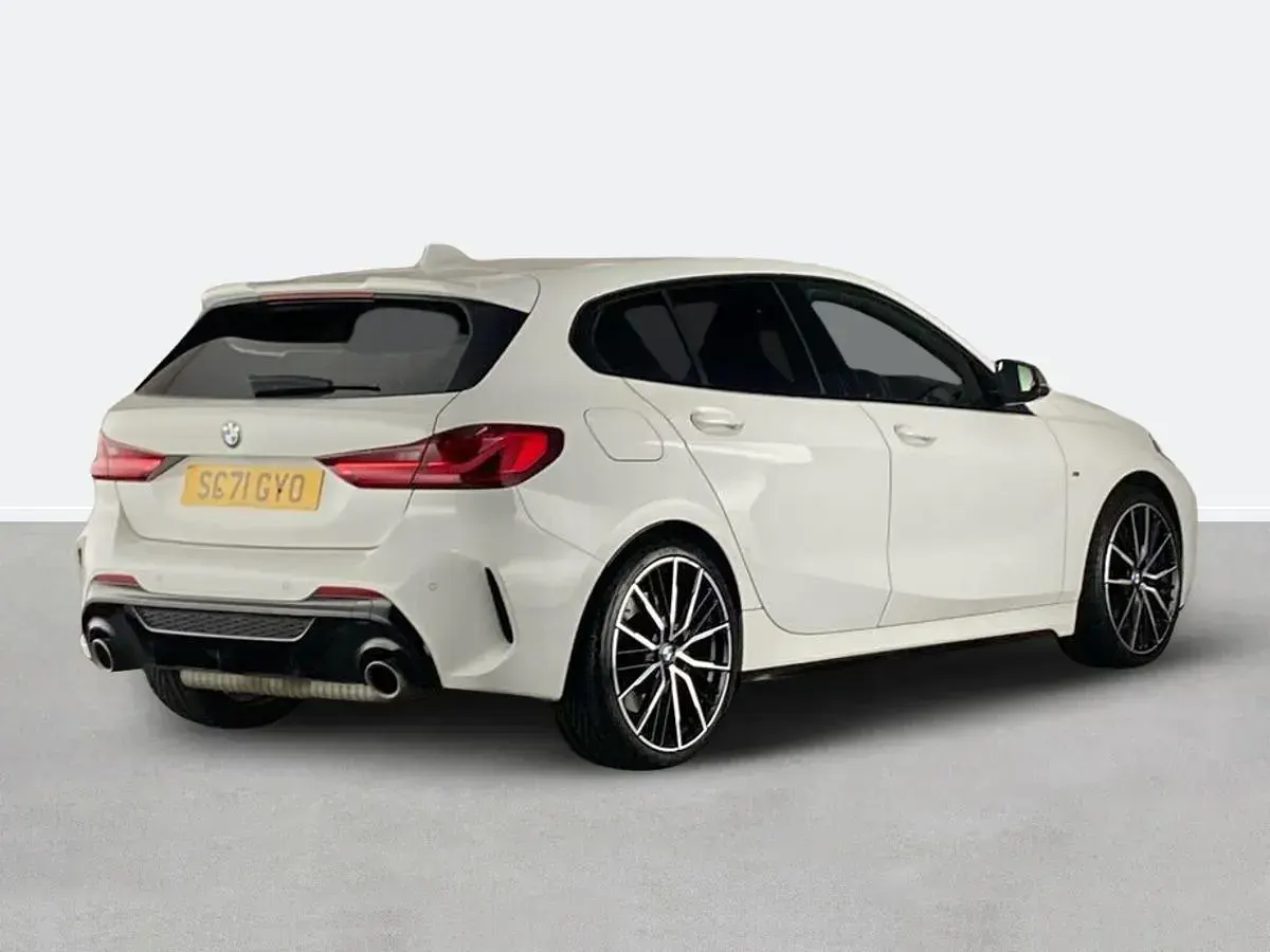 Used BMW M135 Sport Line 306 HP (225 kW) 2021 White Hatchback