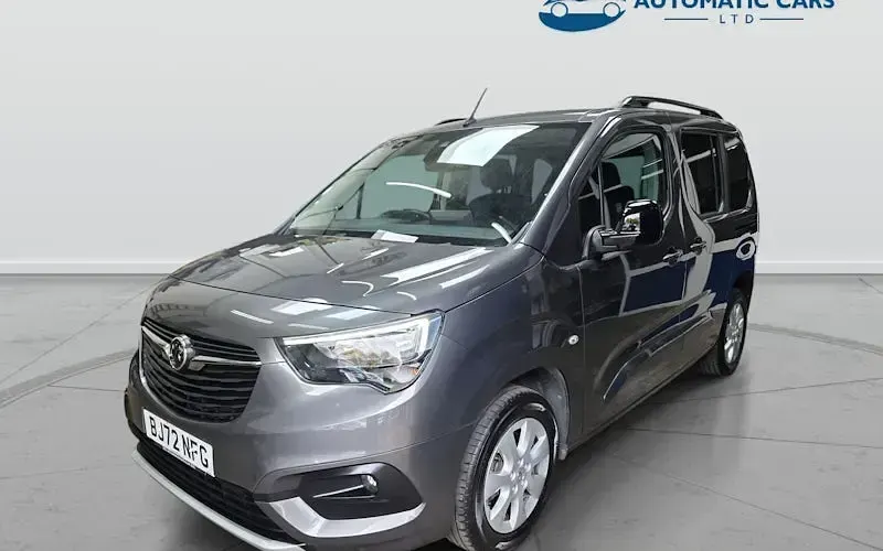 Used Vauxhall Combo Elite 131 HP (96 kW) 2022 Grey MPV