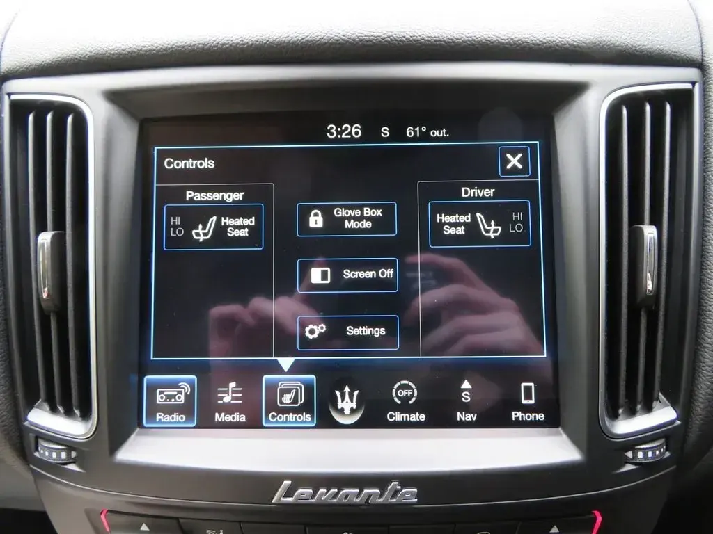 Begagnad Maserati Levante 275 HK (202 kW) 2018 Grå SUV