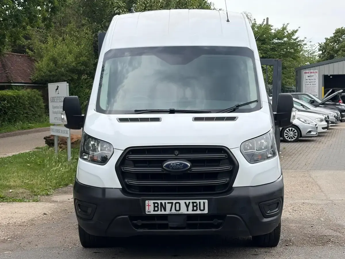 Used Ford Transit 130 HP (95 kW) 2020 White Van