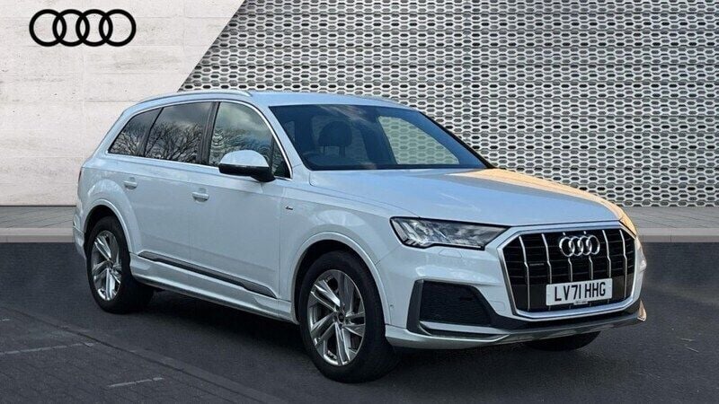 White Used 2021 Audi Q7 S-Line SUV | £42,538 (Fair price) - Image 1/4