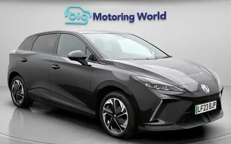 Usado MG MG4 EV Trophy 150 kW (204 HP) 2025 Citadino