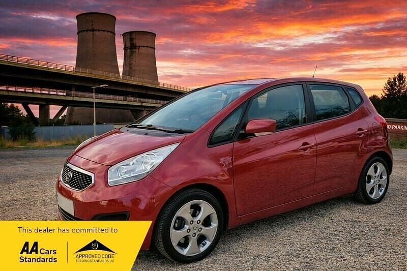 Used Kia Venga 2014 Red Hatchback