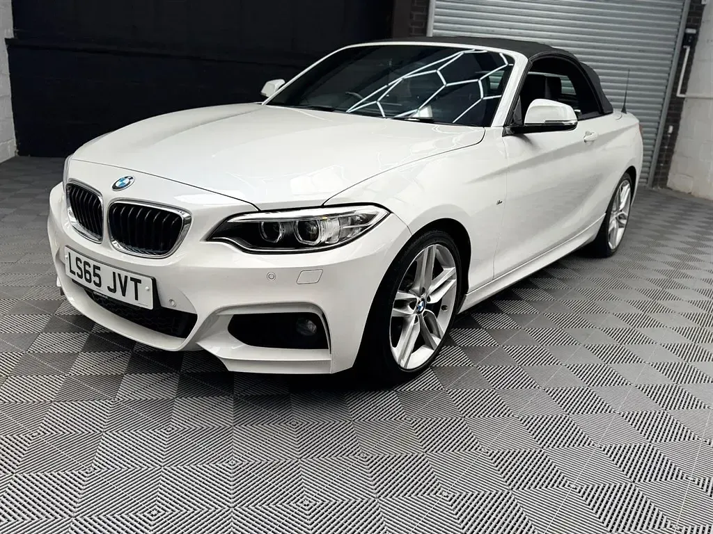 Used BMW 220 M Sport 190 HP (139 kW) 2015 White Cabriolet