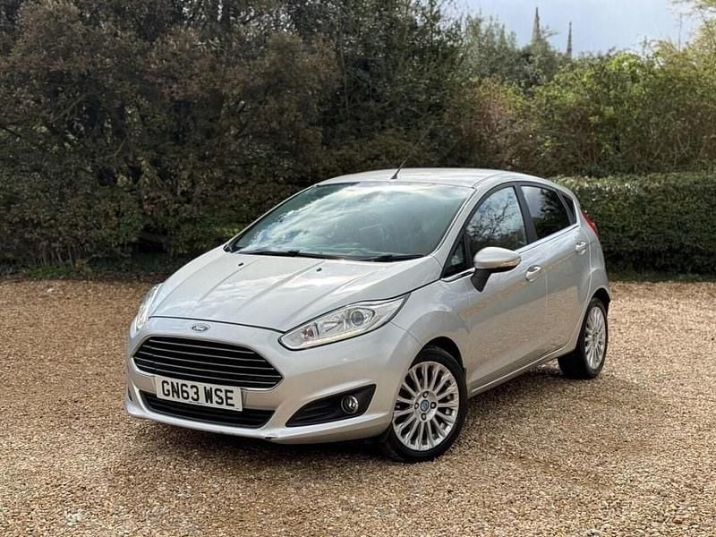 Used Ford Fiesta Titanium 2013 Silver Hatchback