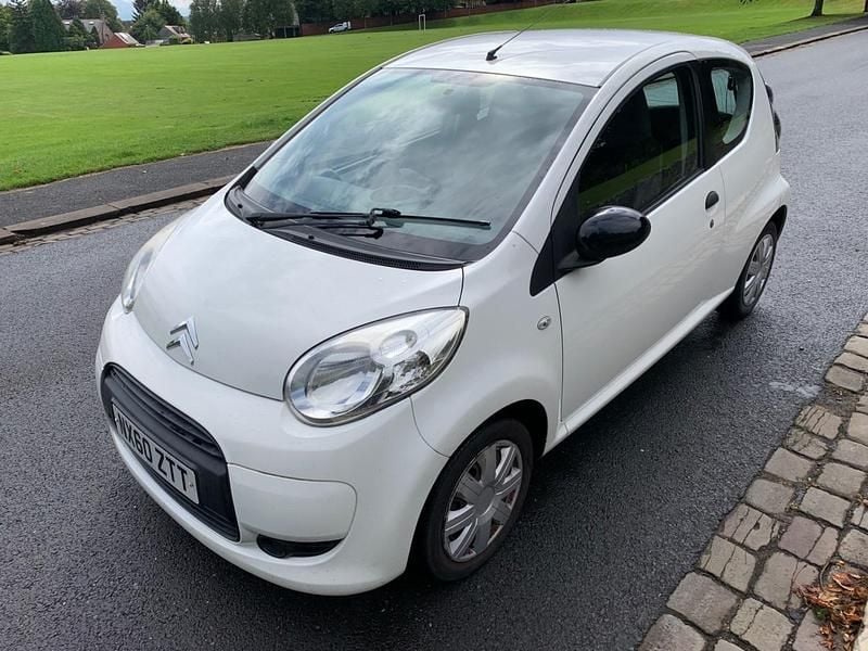 White Used 2010 Citroën C1 Hatchback | £1,995 (Fair price) - Image 1/4