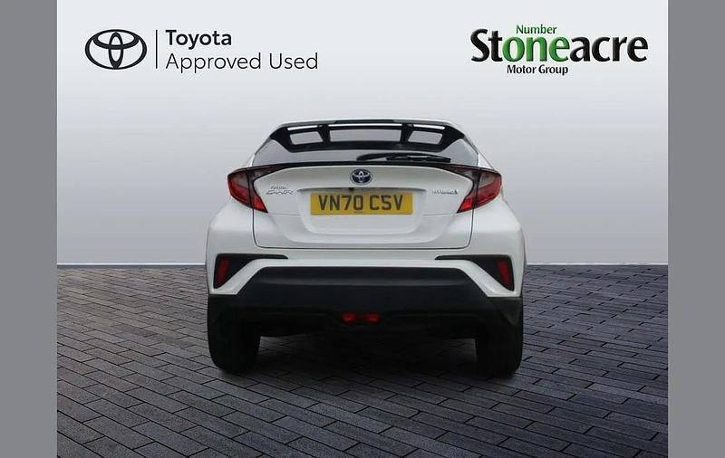 Used Toyota C-HR Design 122 HP (89 kW) 2020 White SUV