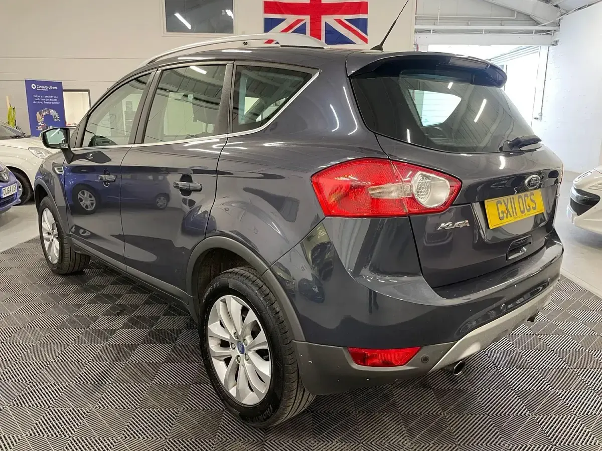 Used Ford Kuga Titanium 163 HP (119 kW) 2011 Blue SUV