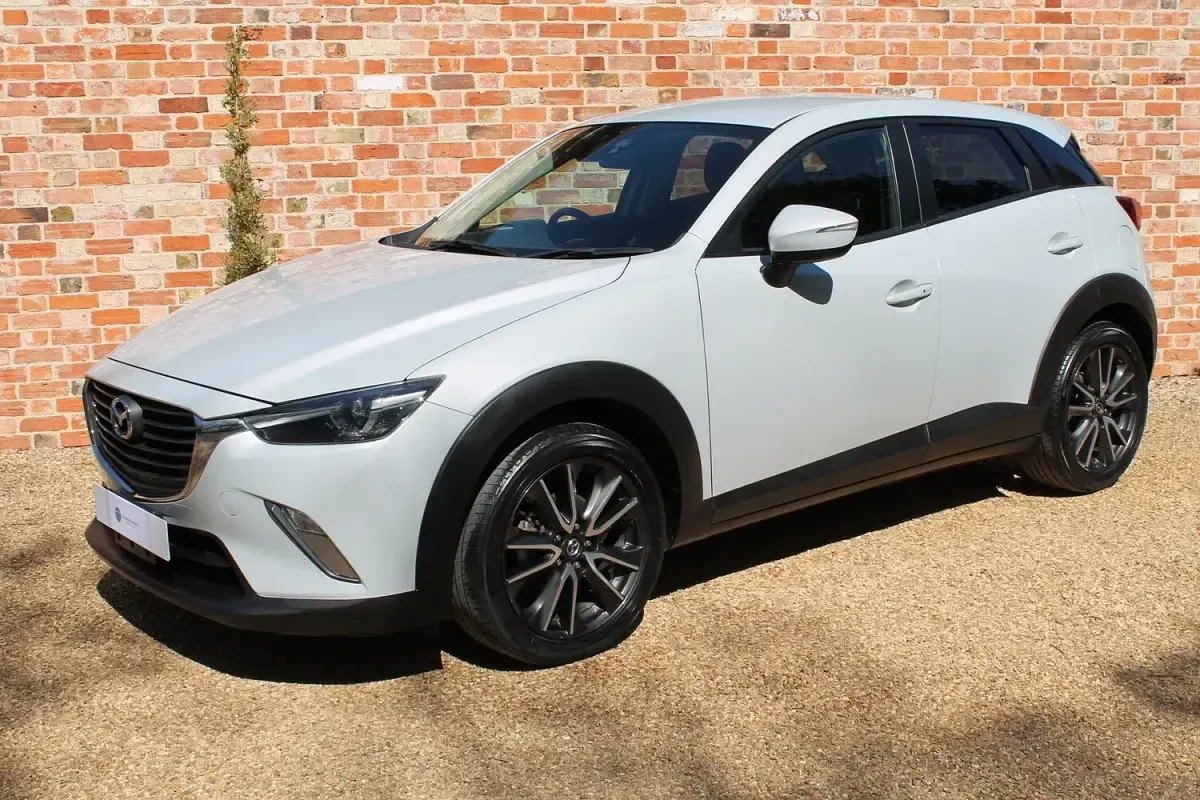 Used Mazda CX-3 Touring 105 HP (77 kW) 2015 Pearl white SUV
