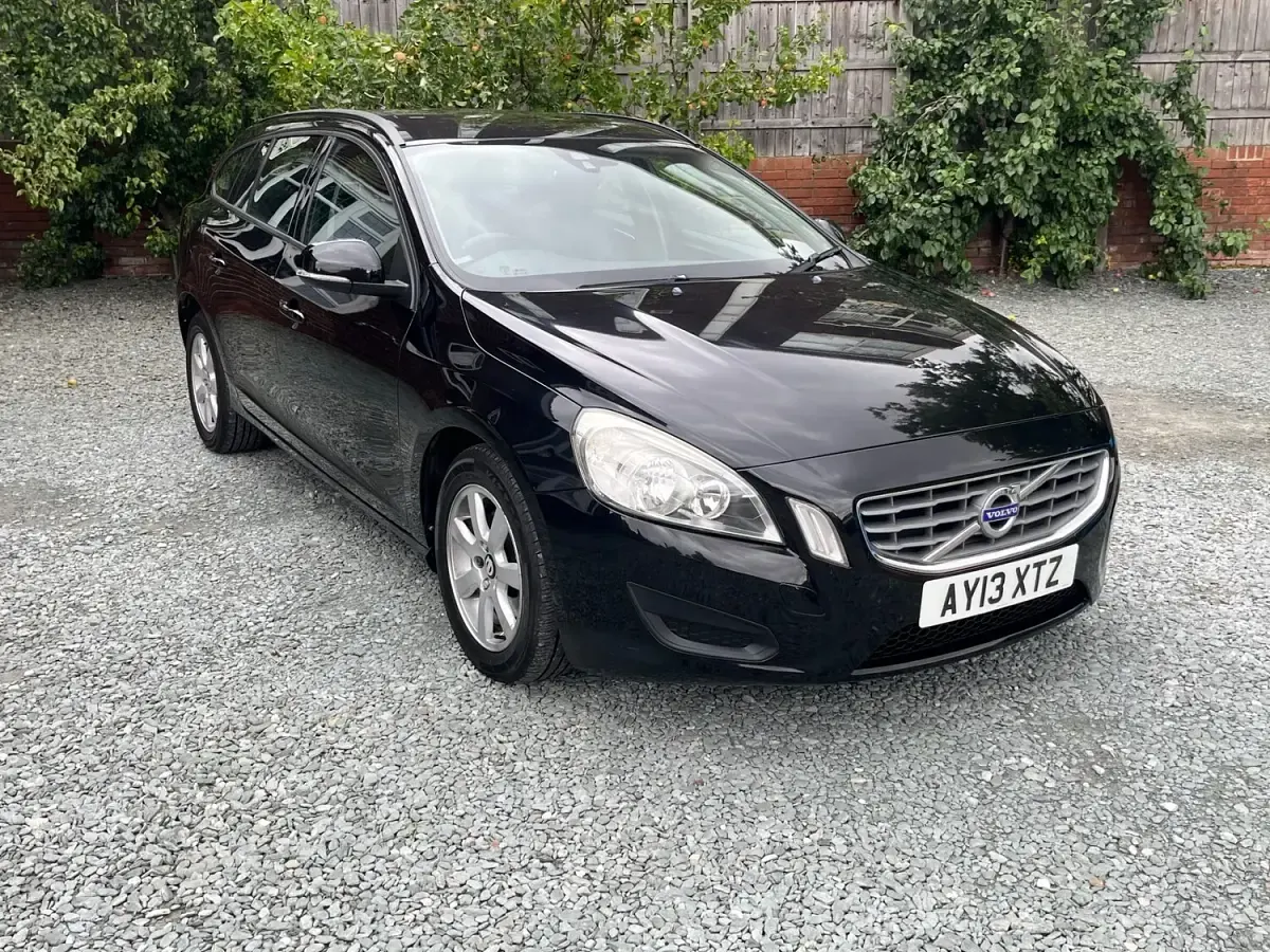 Used Volvo V60 2013 Black Estate