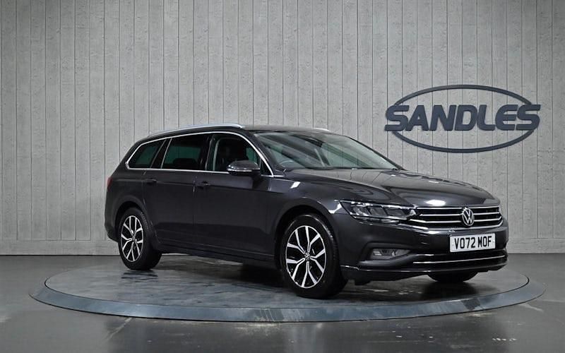 Used VW Passat SEL 150 HP (110 kW) 2022 Grey Estate