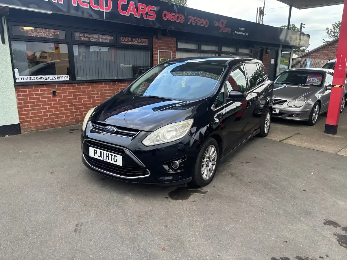 Used Ford Grand C-Max Titanium 125 HP (91 kW) 2011 Black MPV