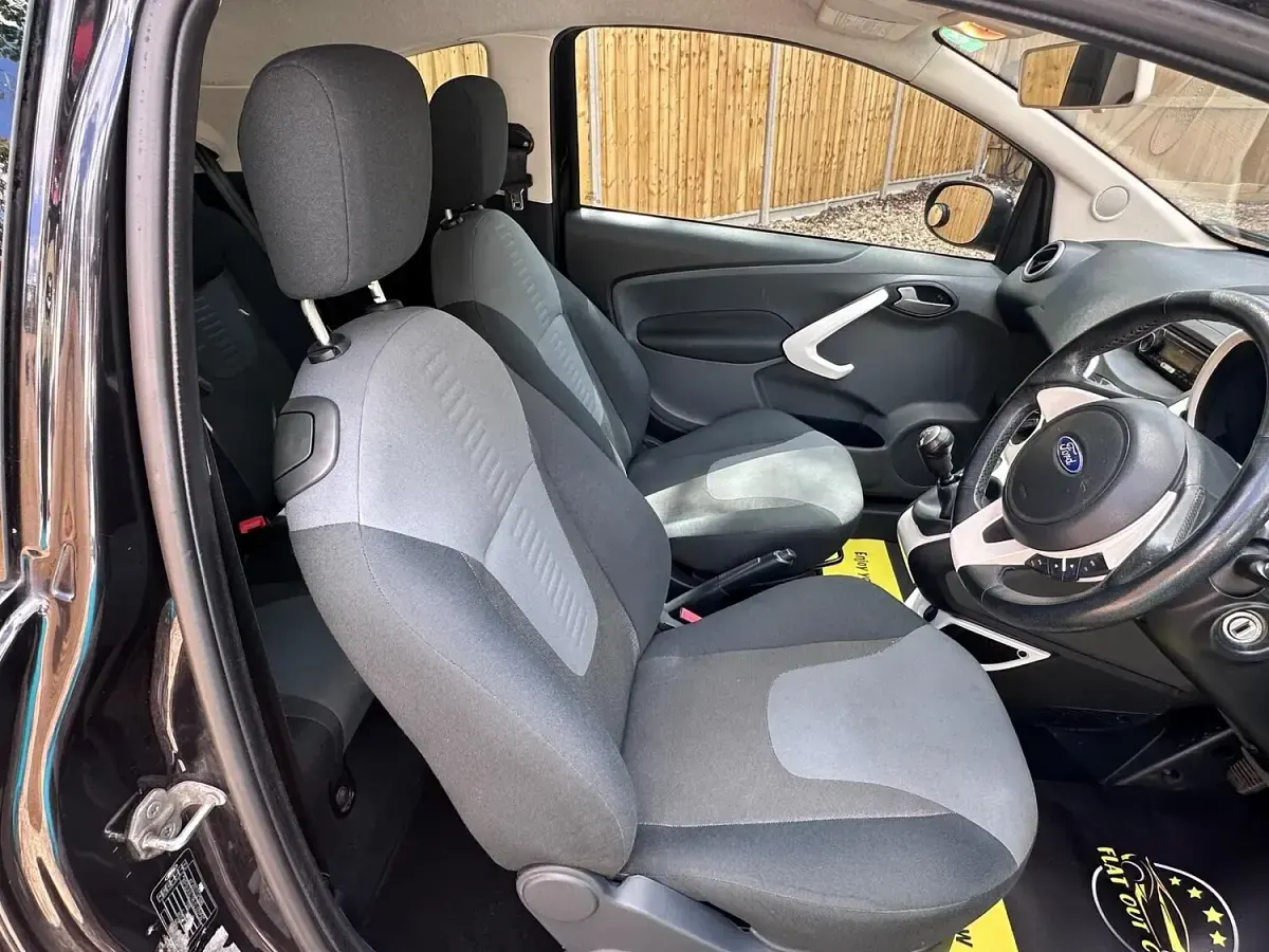 Used Ford Ka Zetec 69 HP (50 kW) 2013 Black Hatchback