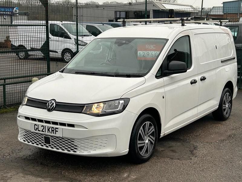 Used VW Caddy Maxi 102 HP (75 kW) 2021 White MPV