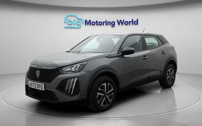 Used Peugeot 2008 Active 101 HP (74 kW) 2023 Grey SUV
