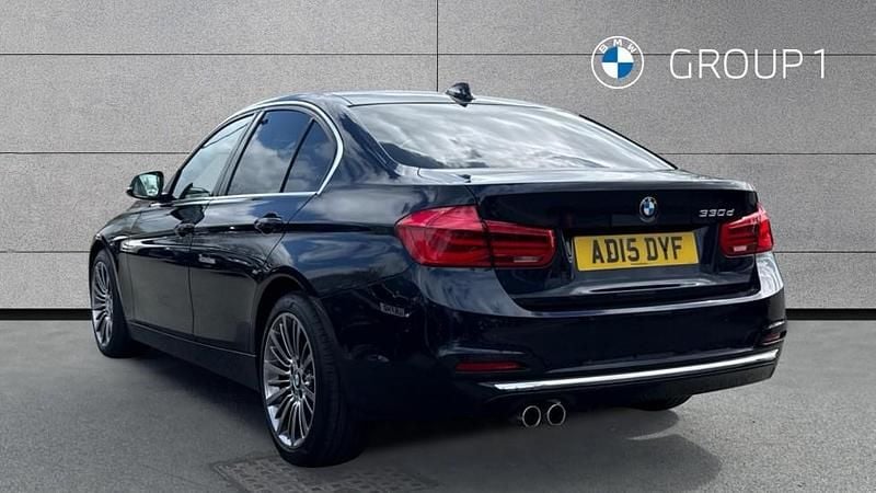 Used BMW 330 Luxury Line 258 HP (189 kW) 2015 Blue Sedan