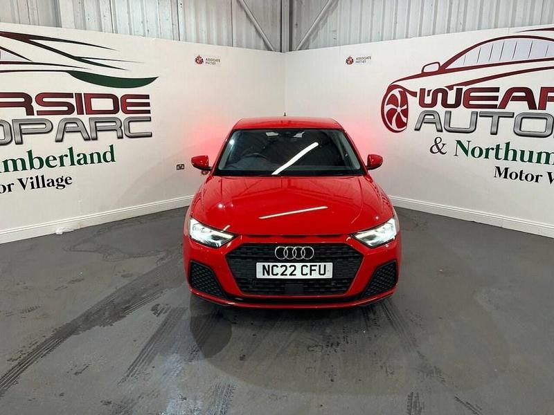 Used Audi A1 95 HP (69 kW) 2022 Red SUV