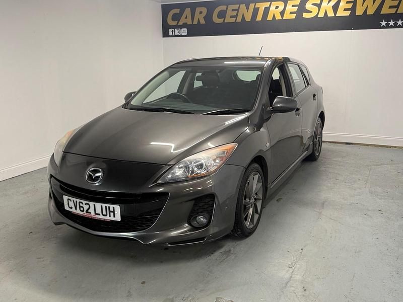 Begagnad Mazda 3 115 HK (84 kW) 2013 Grå Halvkombi