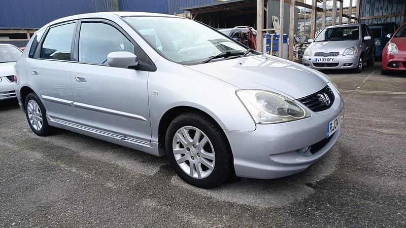 Used Honda Civic SE 2004 Silver Hatchback
