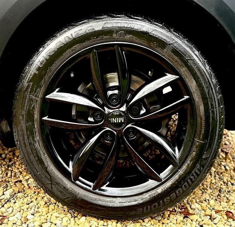 Used Mini Cooper S 2013 Red Hatchback