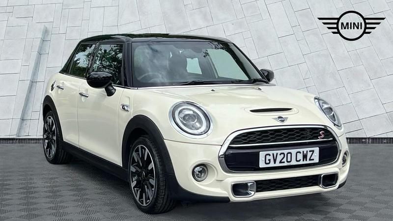 White Used 2020 Mini Cooper S Exclusive Hatchback | £18,490 (A bit pricey) - Image 1/4
