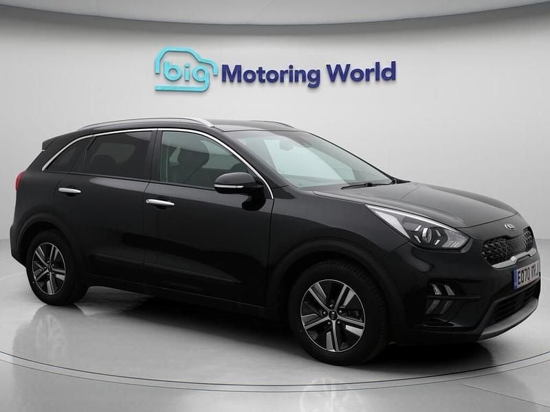 Black Used 2020 Kia Niro SUV | £15,100 (Good price) - Image 1/4