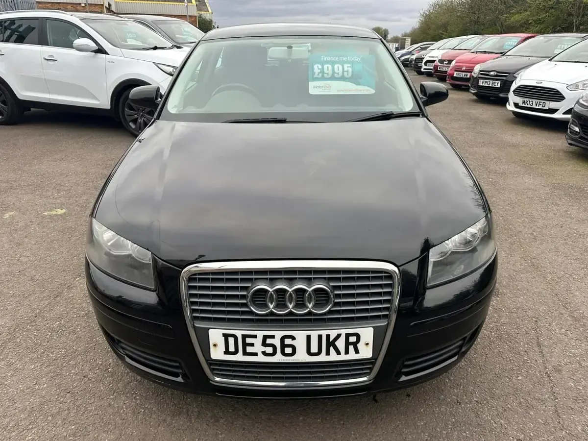Begagnad Audi A3 2006 Svart Halvkombi