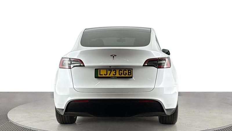 Used Tesla Model Y RWD 254 kW (346 HP) 2023 White SUV