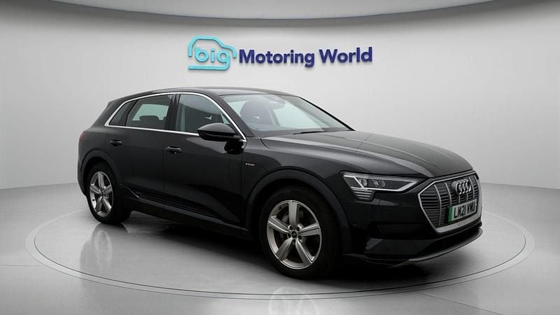 Used 2021 Audi e-tron SUV | £17,300 (Super price) - Image 1/4