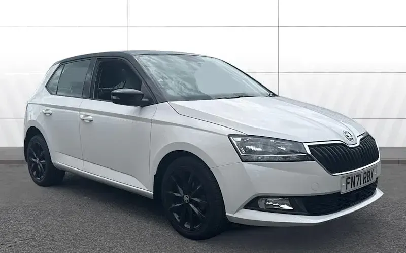 Used Skoda Fabia Colour Edition 95 HP (69 kW) 2021 Hatchback