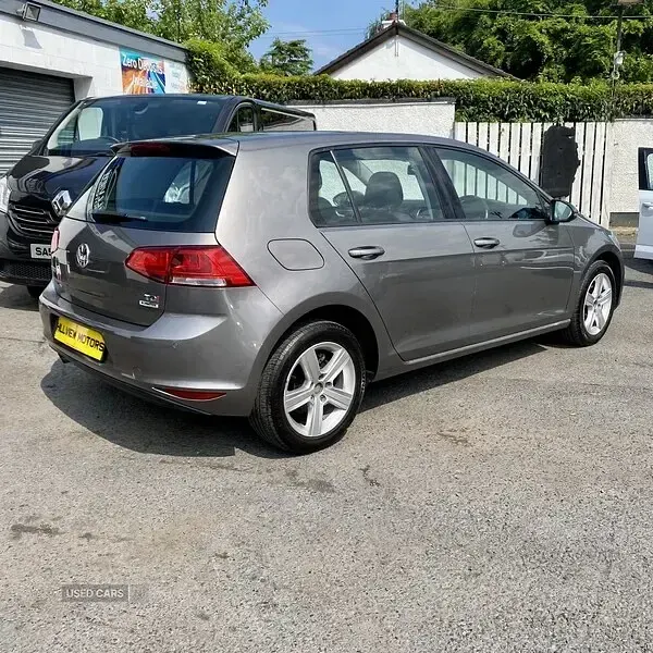 Used VW Golf VII Match 110 HP (80 kW) 2015 Silver Hatchback