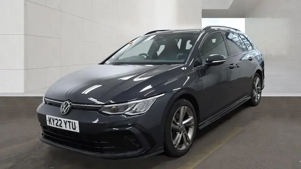 Used VW Golf VIII R-line 150 HP (110 kW) 2022 Grey Estate