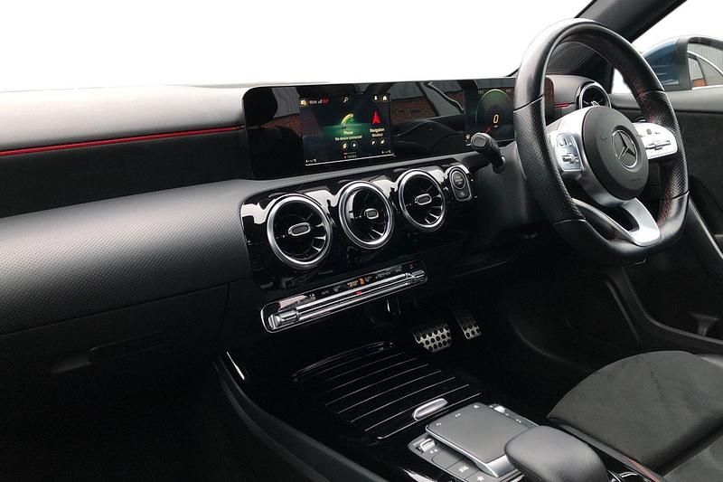 Used Mercedes A180 AMG line 136 HP (100 kW) 2020 Blue Sedan