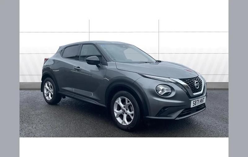 Used Nissan Juke N-Connecta 114 HP (83 kW) 2022 Grey SUV