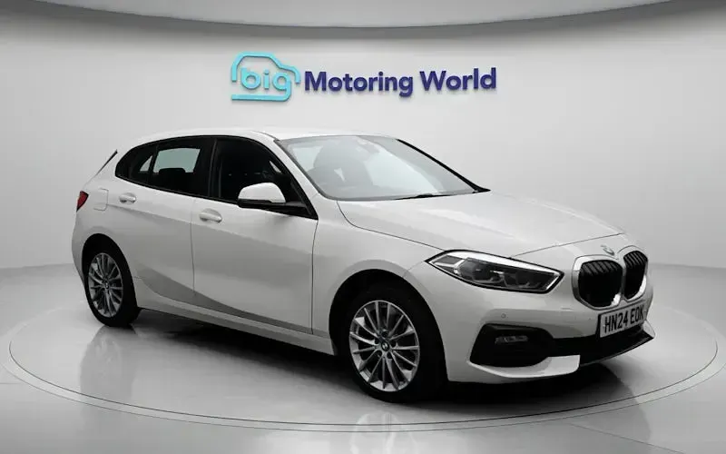 Used BMW 116 116 HP (85 kW) 2024 White Hatchback