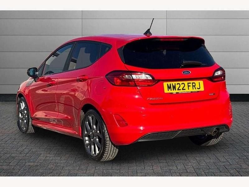 Used Ford Fiesta ST-Line 125 HP (91 kW) 2022 Red Hatchback