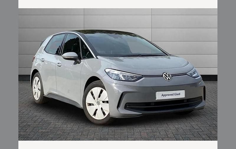 Grey Used 2025 VW ID.3 Pro Hatchback | £21,495 (Good price) - Image 1/3