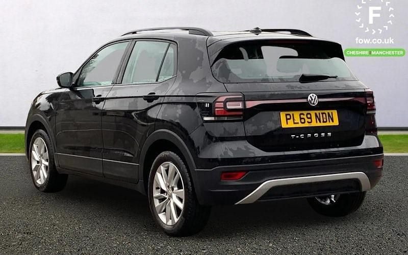 Used VW T-Cross SE 95 HP (69 kW) 2023 SUV