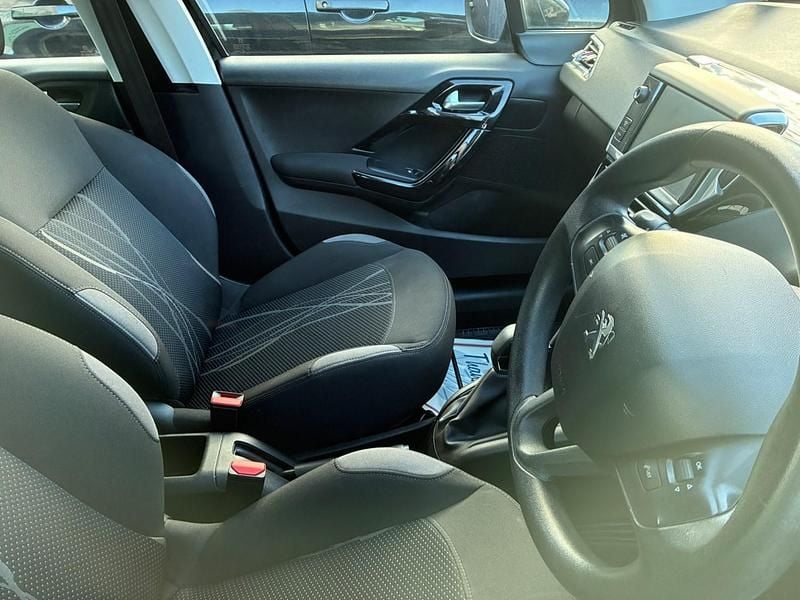 Used Peugeot 208 Active 2013 Black Hatchback