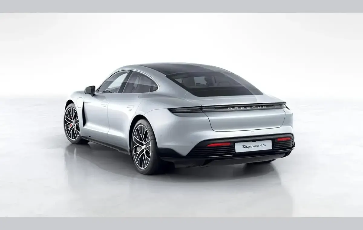 Used Porsche Taycan 389 kW (530 HP) 2022 Silver Sedan
