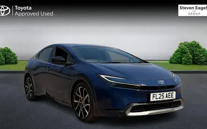 Used Toyota Prius 223 HP (164 kW) 2025 Hatchback