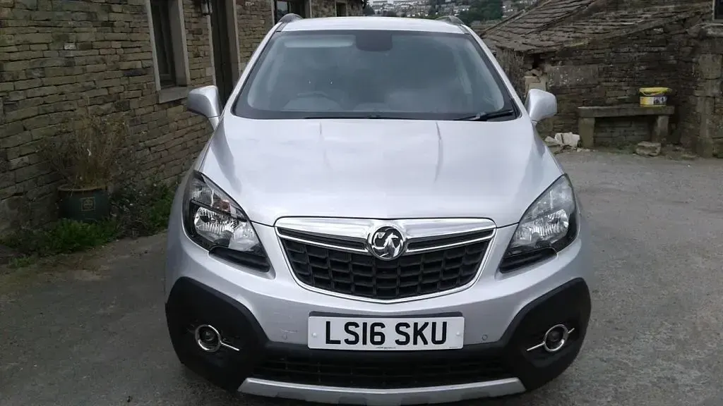 Used Vauxhall Mokka 136 HP (100 kW) 2016 Silver SUV
