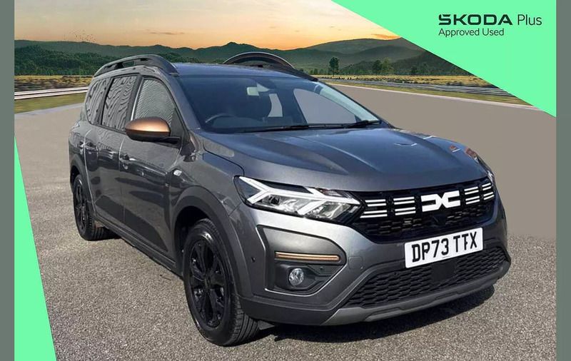 Grey Used 2024 Dacia Jogger Extreme MPV | £19,995 (Good price) - Image 1/4