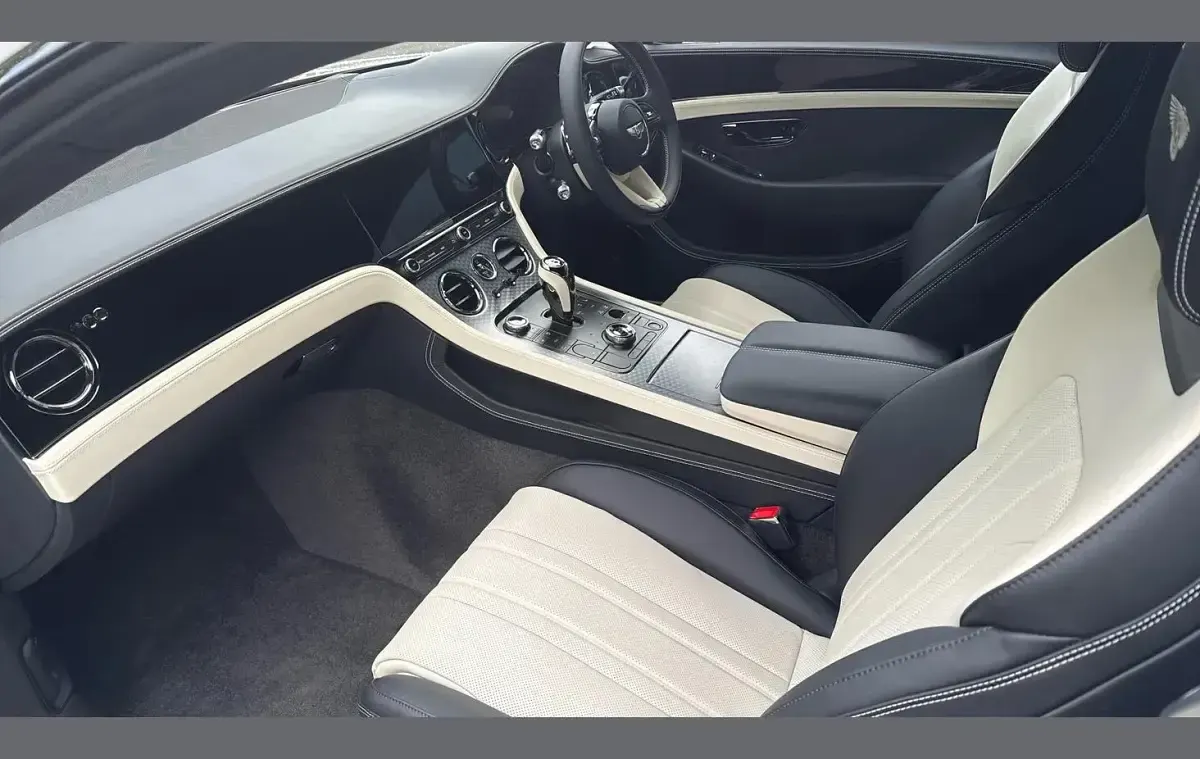 Used Bentley Continental 680 HP (500 kW) 2026 Grey Coupe