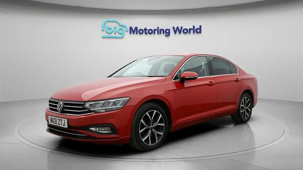 Usado VW Passat SEL 150 HP (110 kW) 2021 Vermelho Sedan