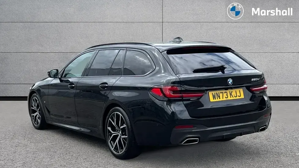 Used BMW 520 M Sport 190 HP (139 kW) 2023 Black sapphire