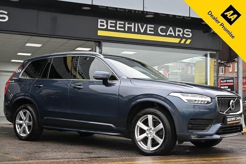 Used Volvo XC90 Momentum 250 HP (183 kW) 2021 Blue SUV
