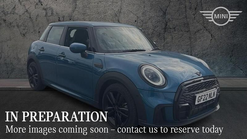 Used Mini Cooper Hatch 134 HP (98 kW) 2022 Blue Hatchback