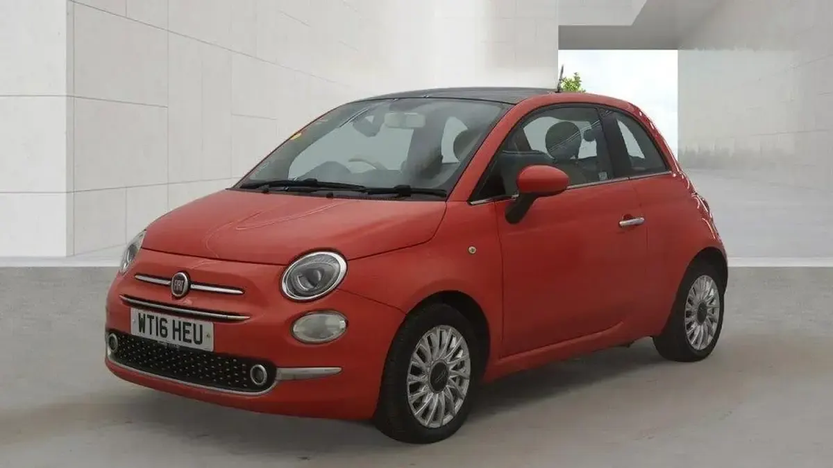 Gebraucht Fiat 500 Lounge 69 PS (50 kW) 2016 Rosa Kleinwagen